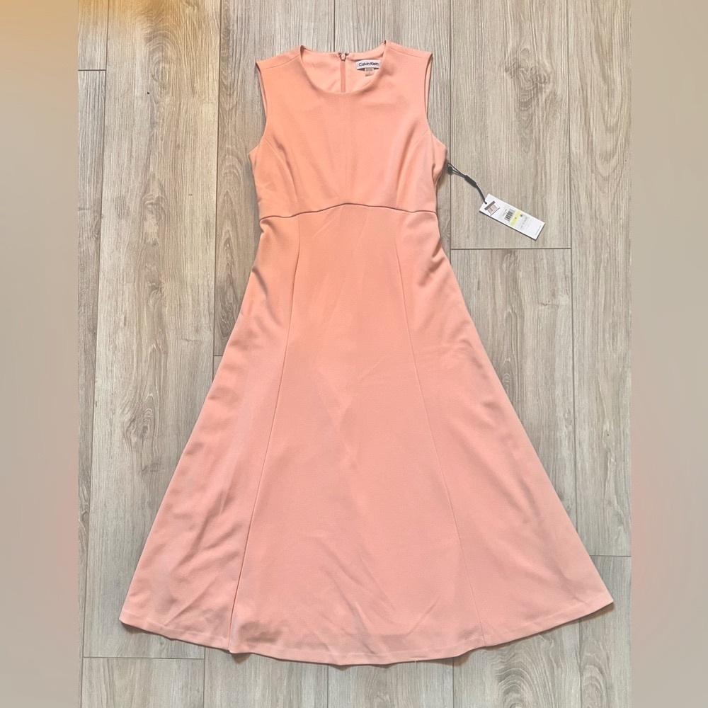 (NWT) Calvin Klein Midi Dress, size 4